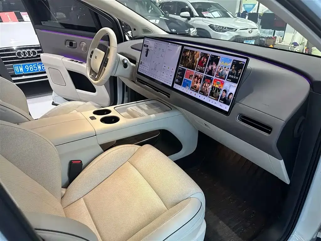 Li Auto i8 2025 из CN, фото 3