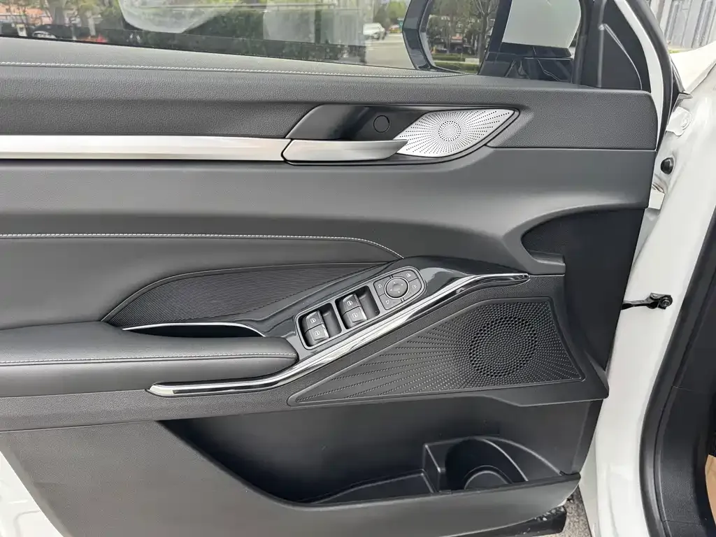 Haval H6 — фото 10