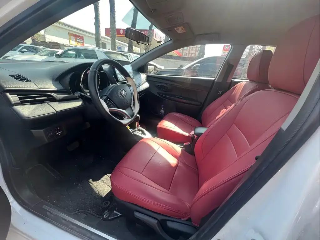 Toyota Yaris L 2022 из CN, фото 5