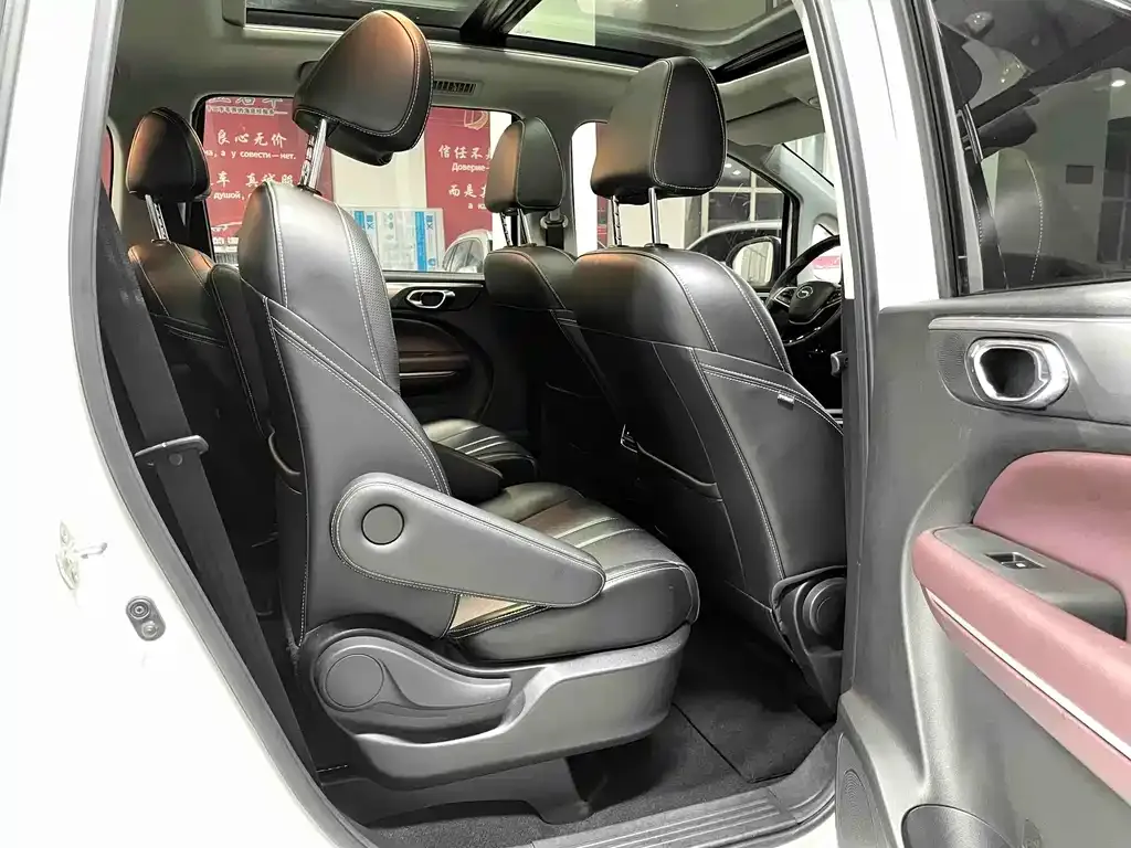 GAC Motor Trumpchi M6 2022 из CN, фото 4