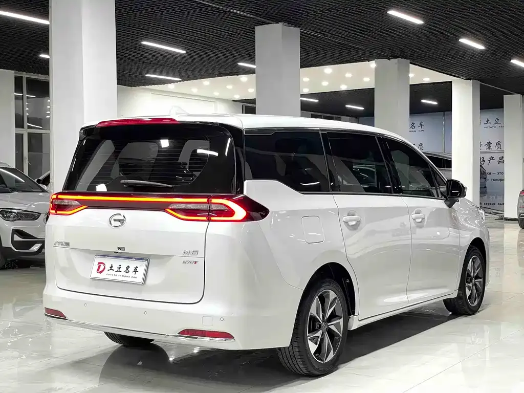 GAC Motor Trumpchi M6 2022 из CN, фото 2