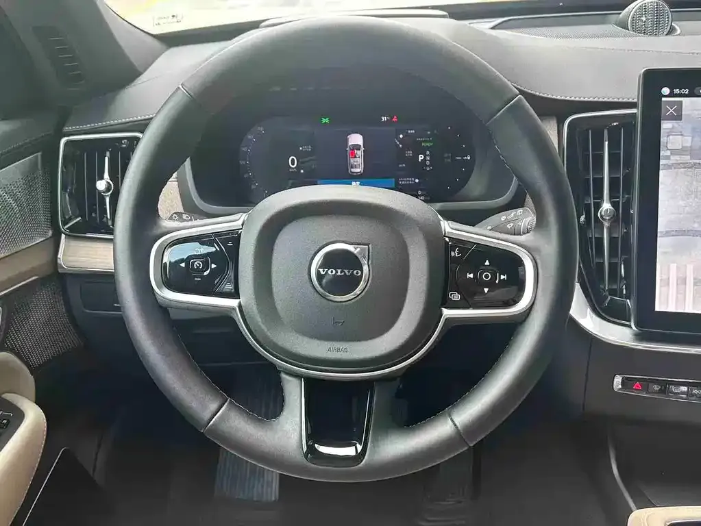 Volvo XC90 PHEV 2025 из CN, фото 4