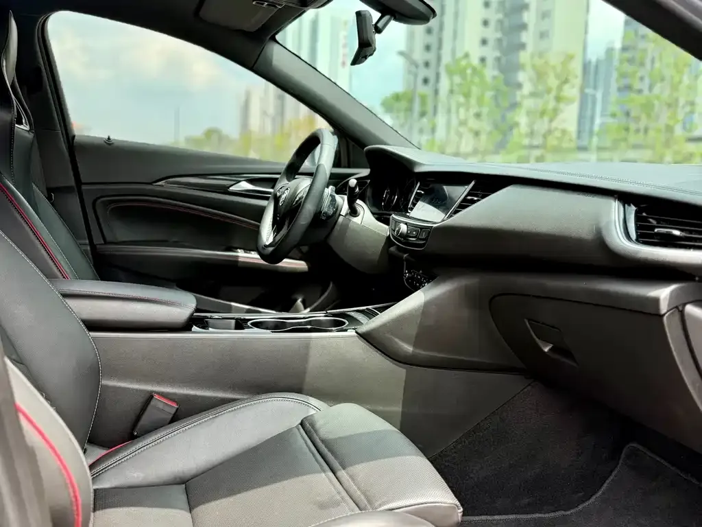 Buick Regal 2021 из CN, фото 2