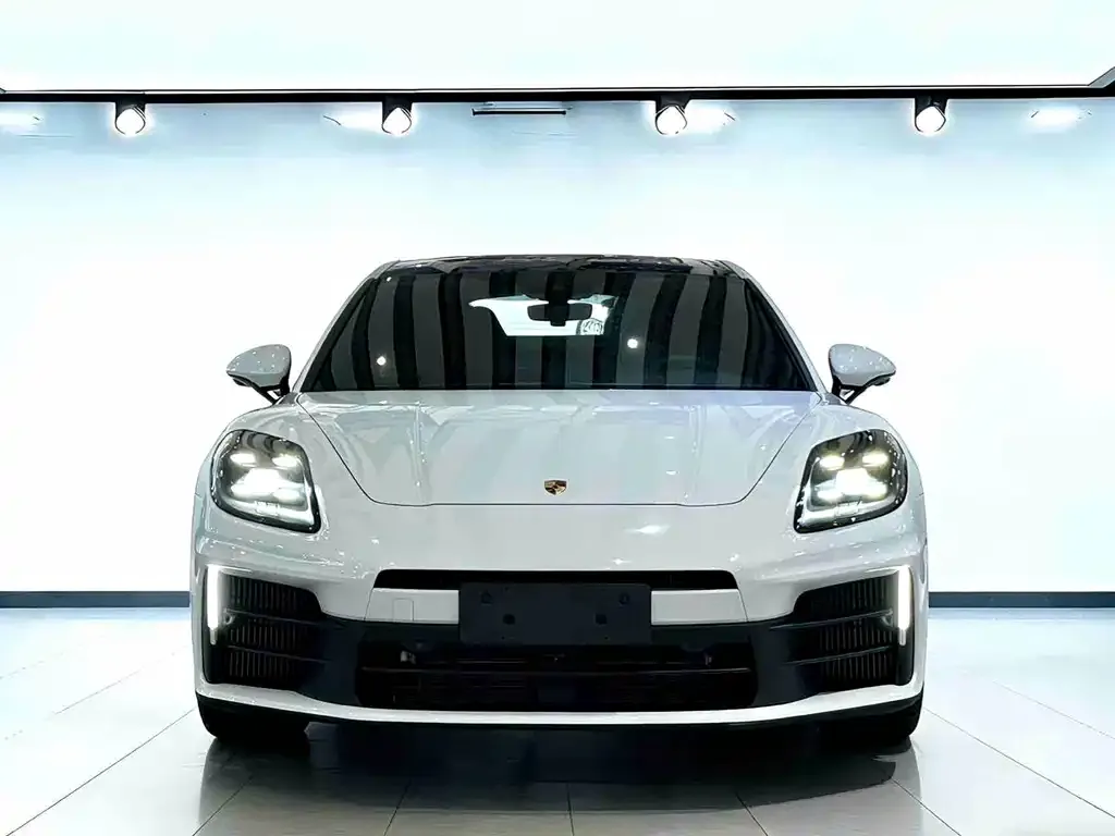 Porsche Panamera 2025 из CN, фото 6