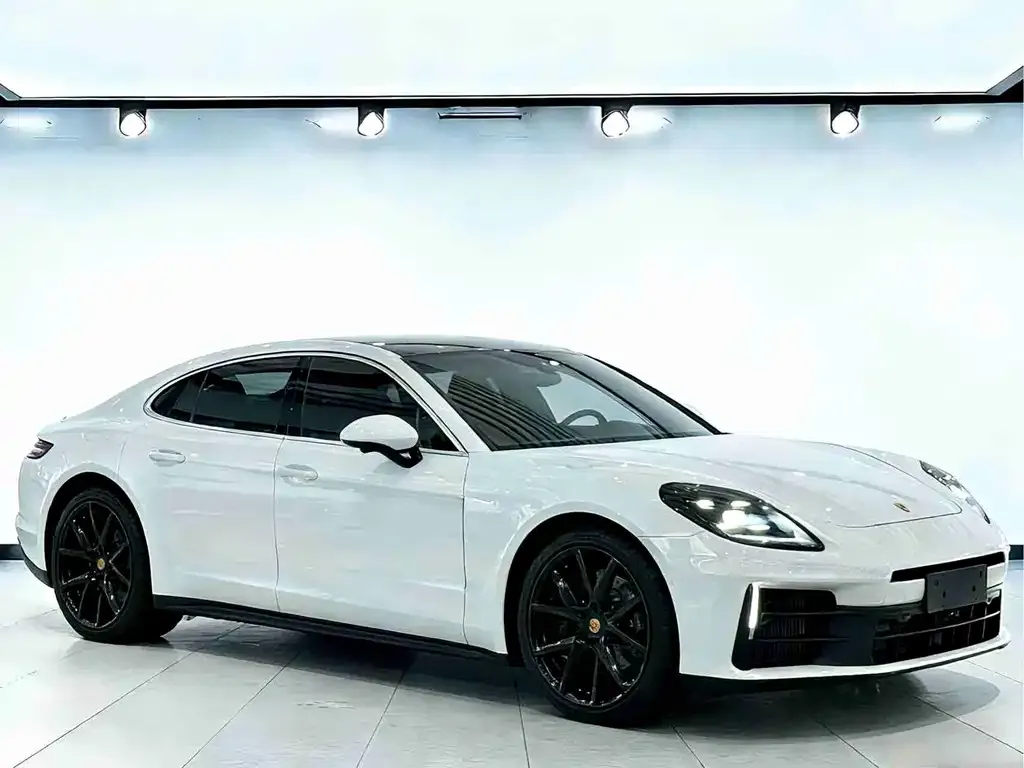 Porsche Panamera 2025 из CN, фото 7