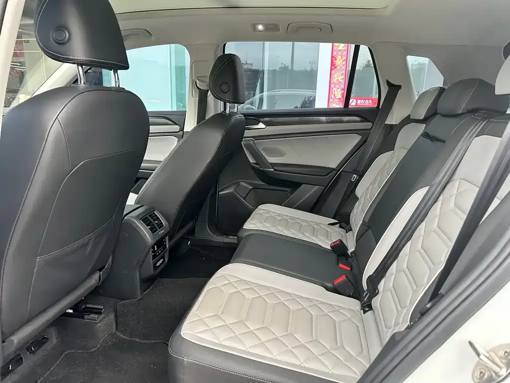 Volkswagen Tayron 2023 из CN, фото 8