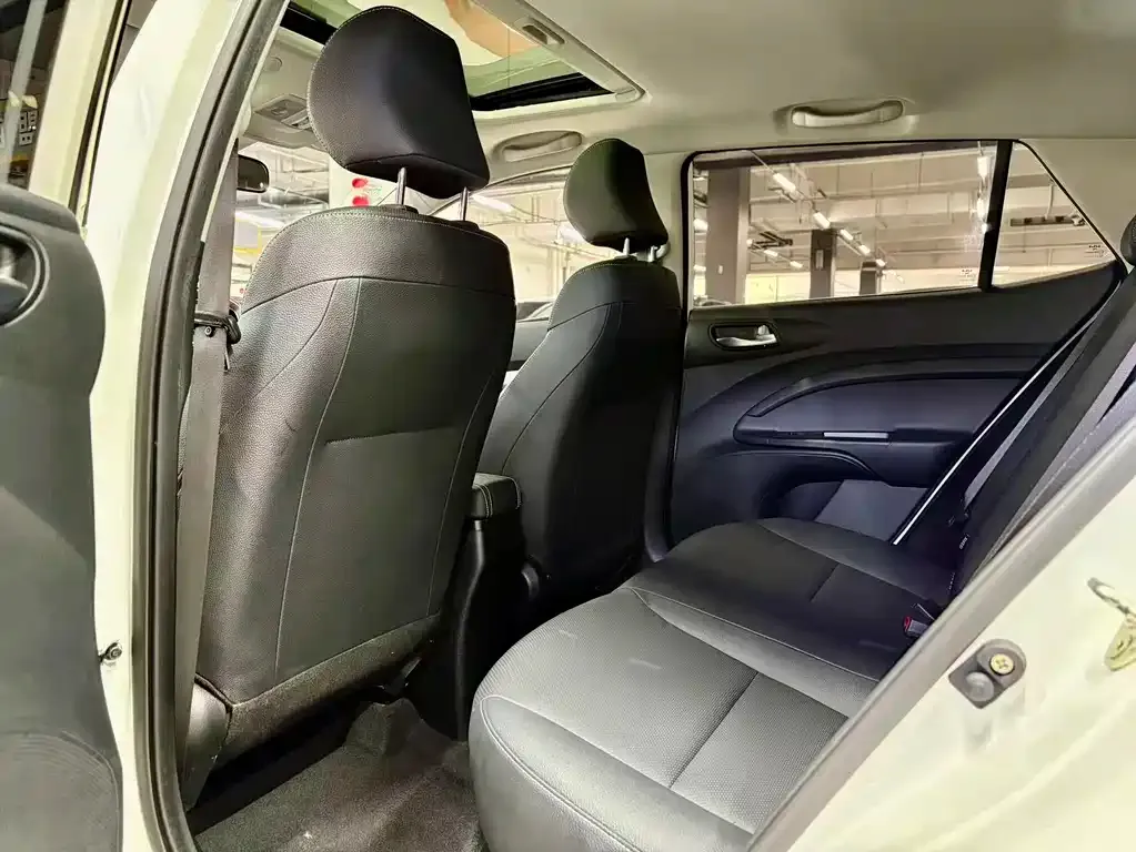Kia KX1 — фото 6
