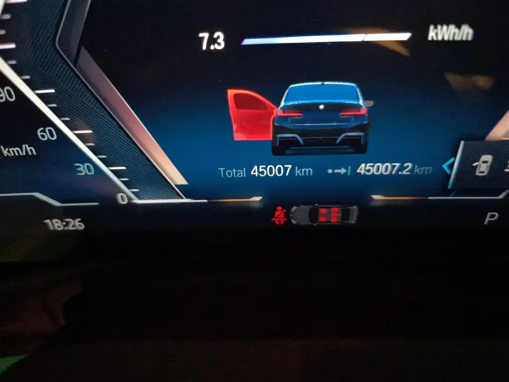 BMW i3 — фото 8