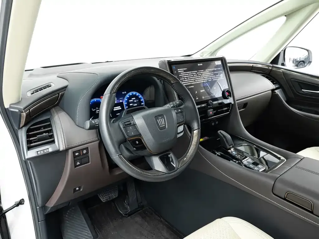 Toyota Vellfire — фото 7