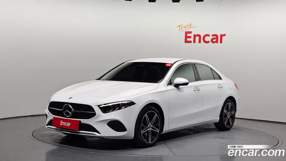 Mercedes-Benz A-Class — фото 1