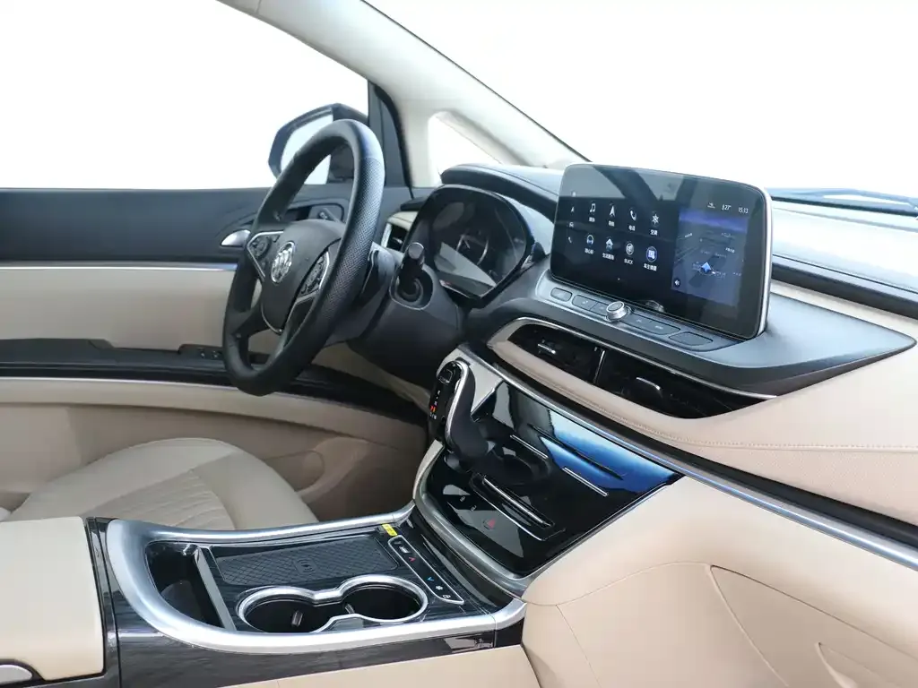 Buick GL8 2023 из CN, фото 10