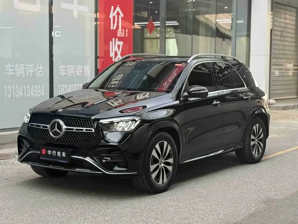 Mercedes-Benz GLE — фото 1