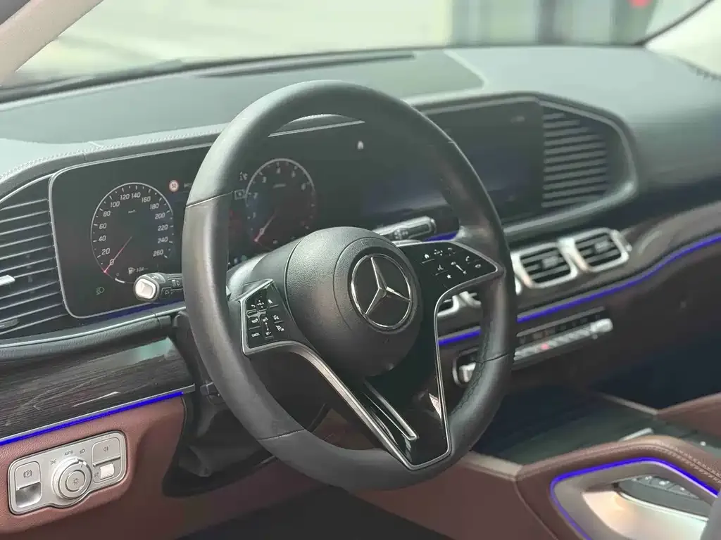 Mercedes-Benz GLE — фото 2