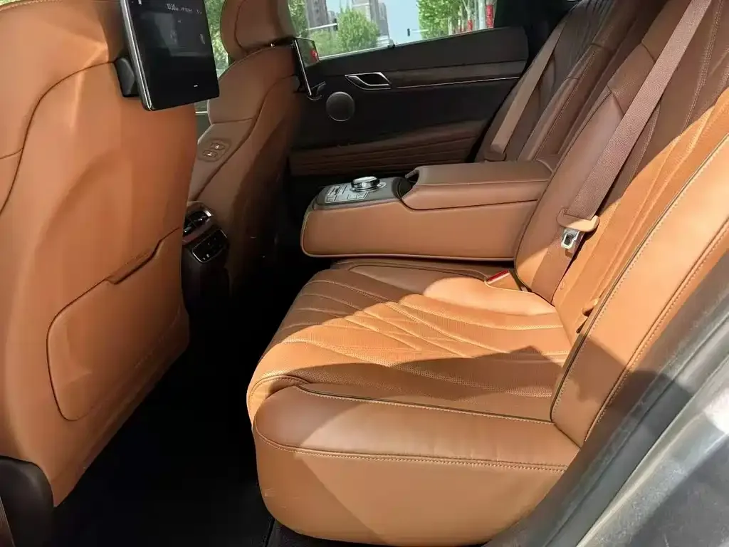 Genesis Electric G80 — фото 2