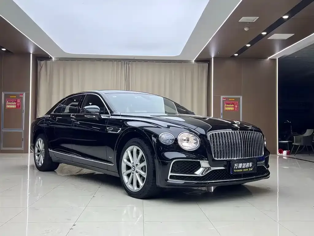 Bentley Flying Spur 2022 из CN, фото 6