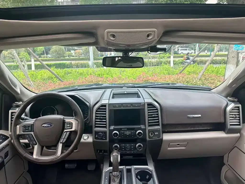 Ford F-150 Raptor 2021 из CN, фото 2