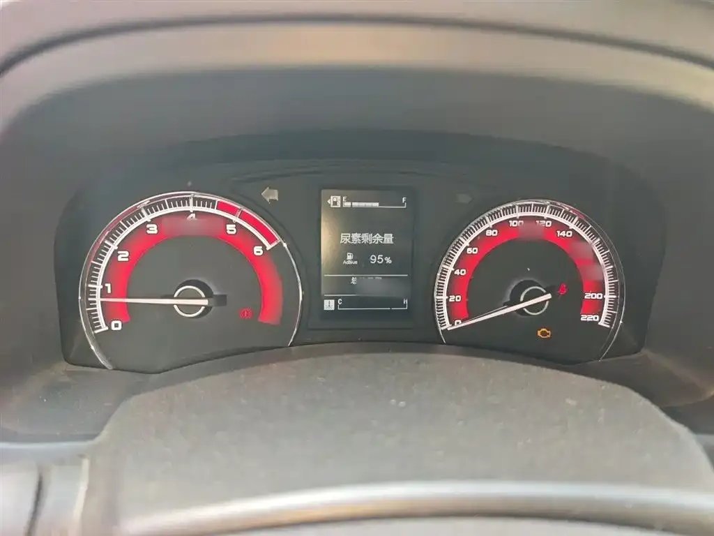 Isuzu Lingtuo 2022 из CN, фото 3