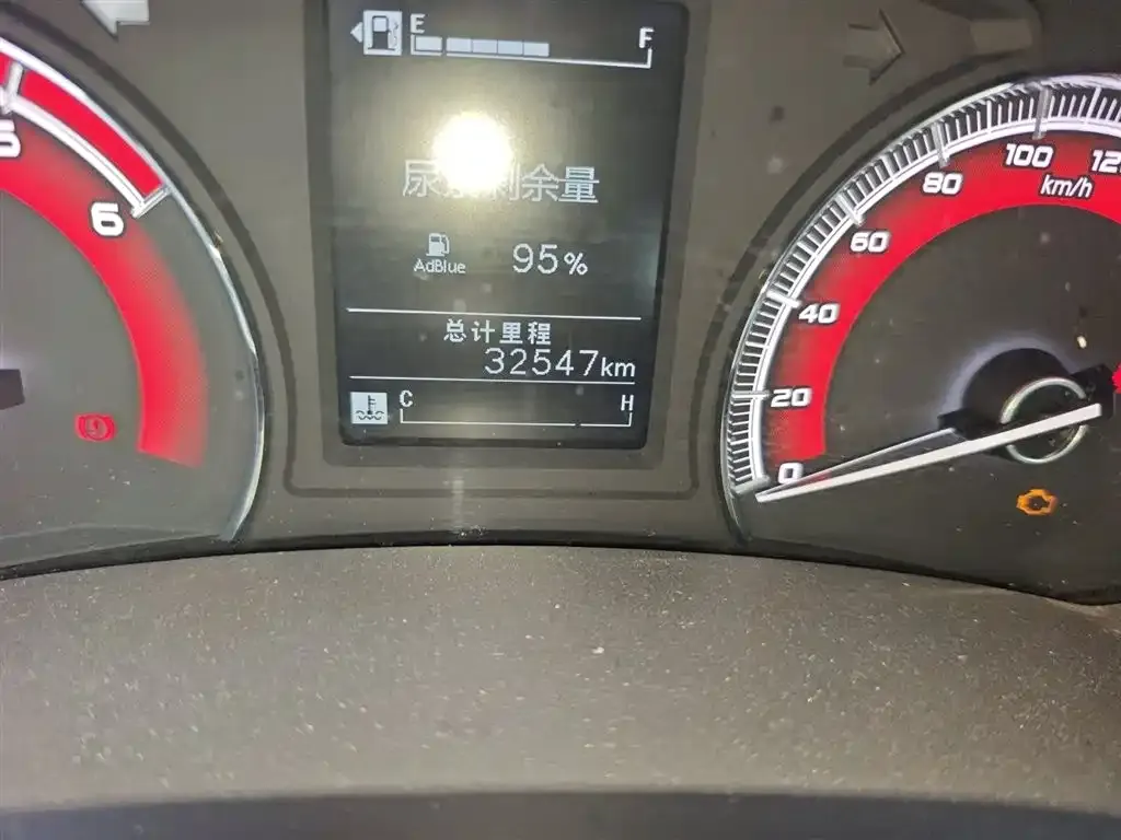 Isuzu Lingtuo 2022 из CN, фото 8