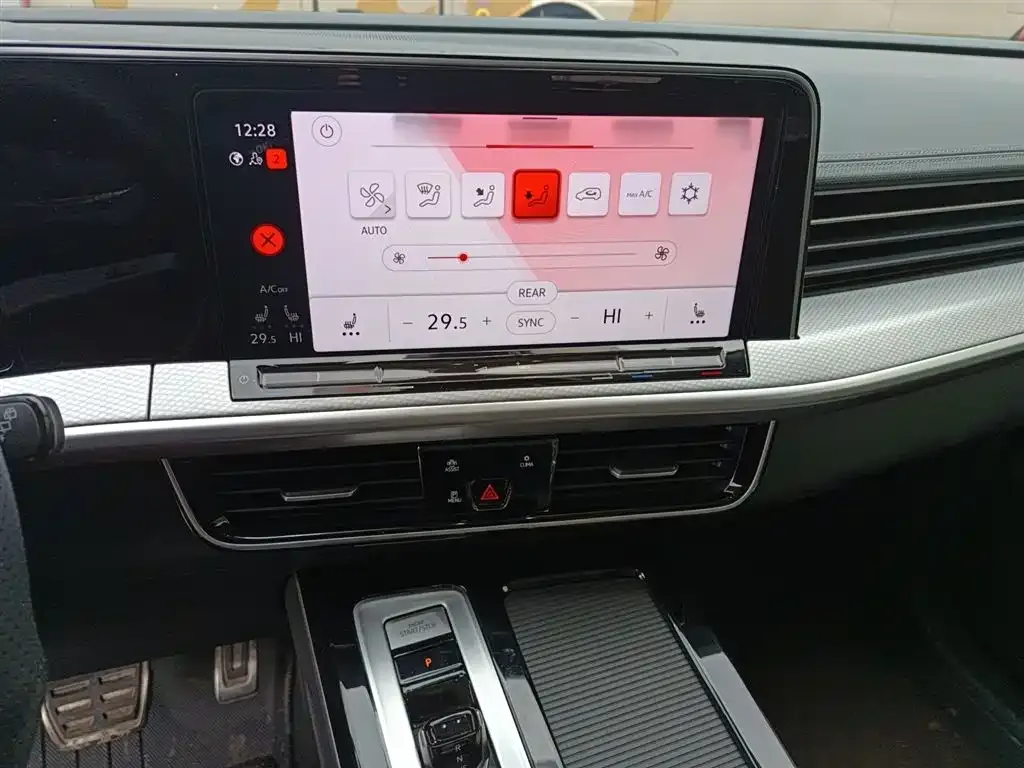 Volkswagen Tavendor 2024 из CN, фото 7