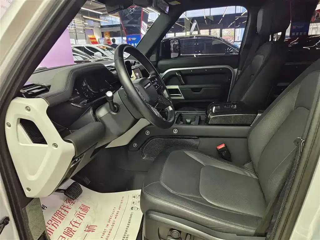 Land Rover Defender 2022 из CN, фото 2