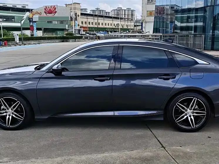 Honda Accord — фото 3