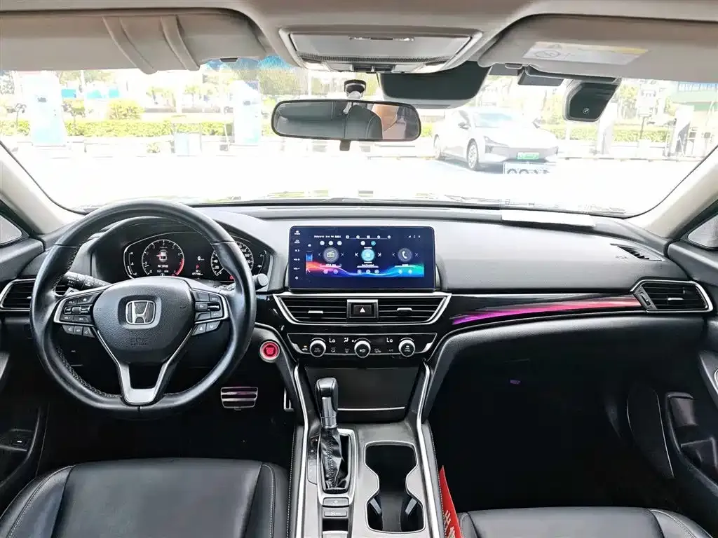 Honda Accord — фото 2