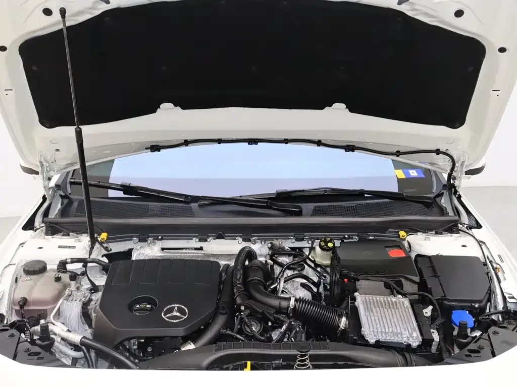 Mercedes-Benz A-Class — фото 3