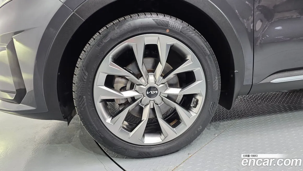 Kia Sorento — фото 8