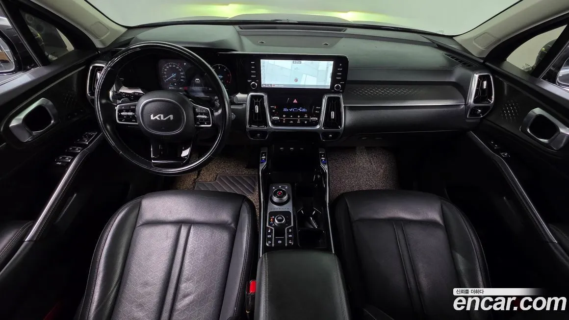 Kia Sorento — фото 5