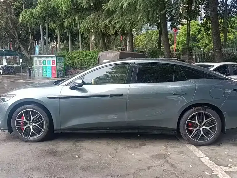 BYD Han L 2025 из CN, фото 9