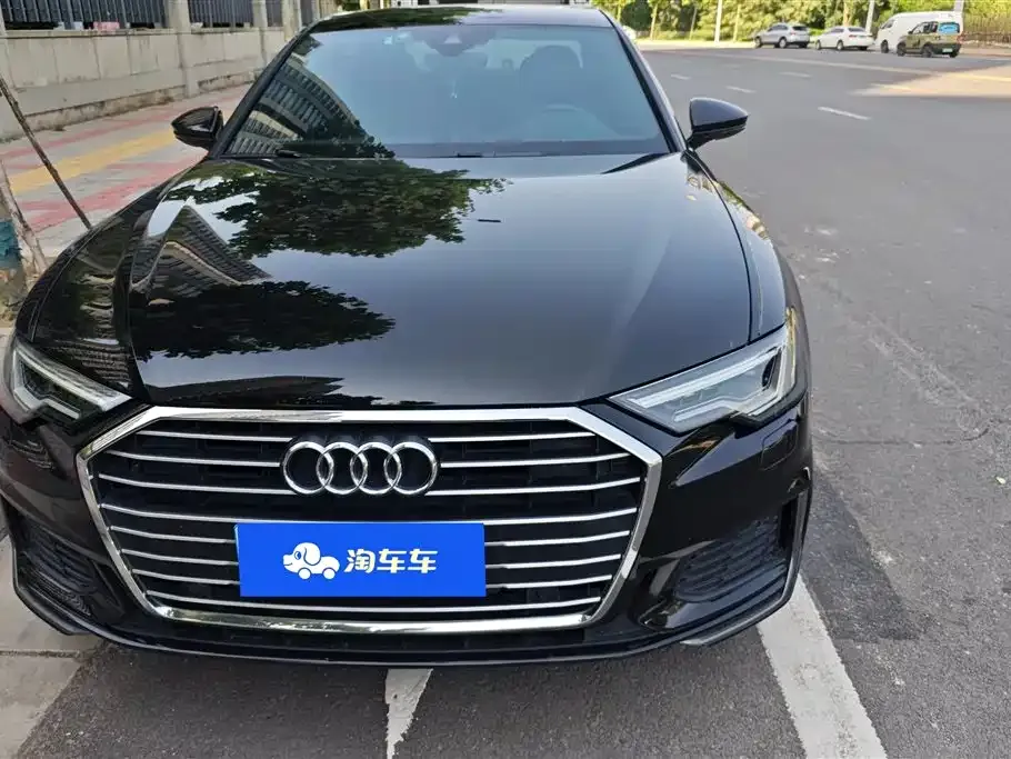Audi A6L — фото 8