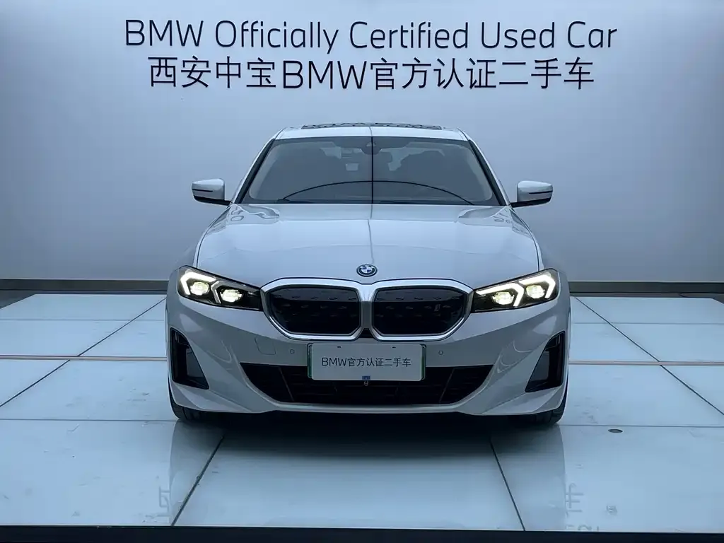 BMW i3 — фото 7