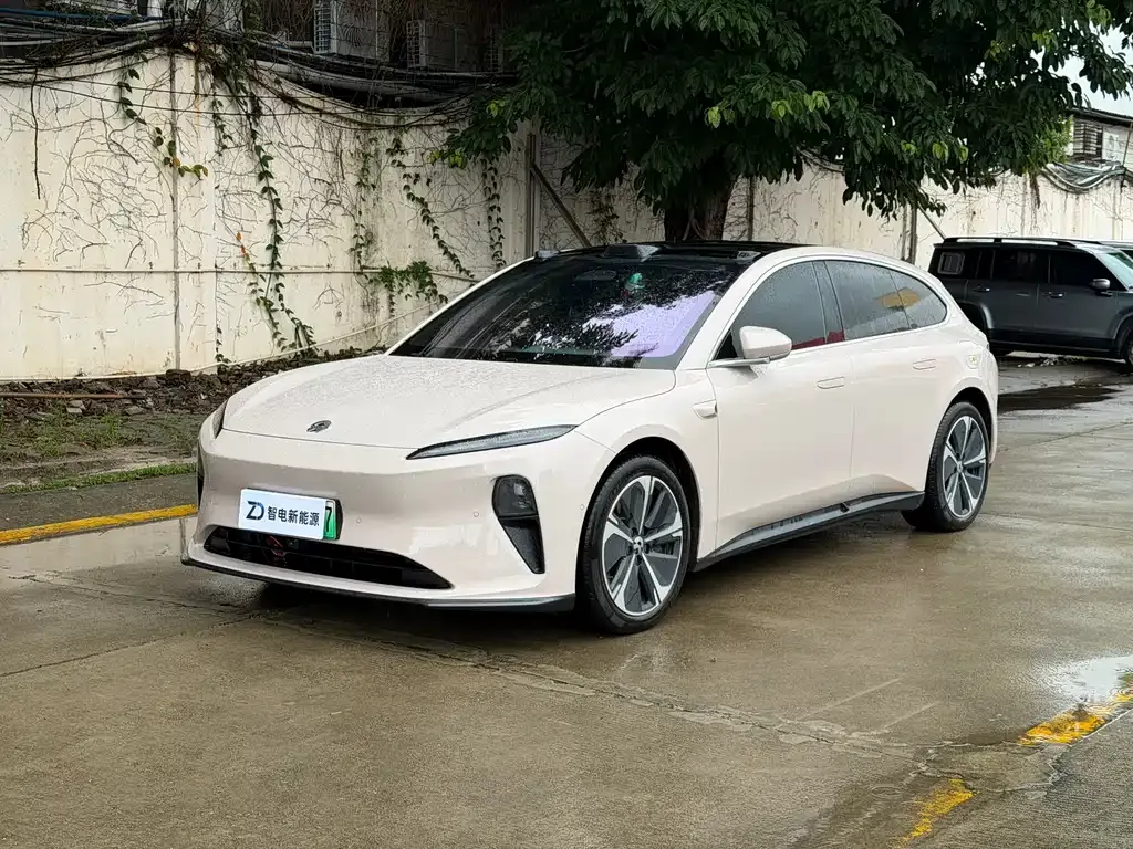 NIO ET5T 2024 из CN, фото 10