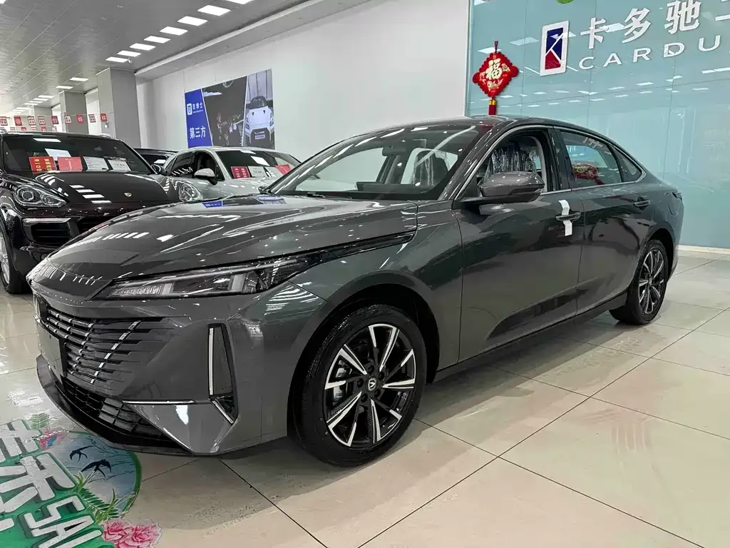 Changan Eado 2026 из CN, фото 6