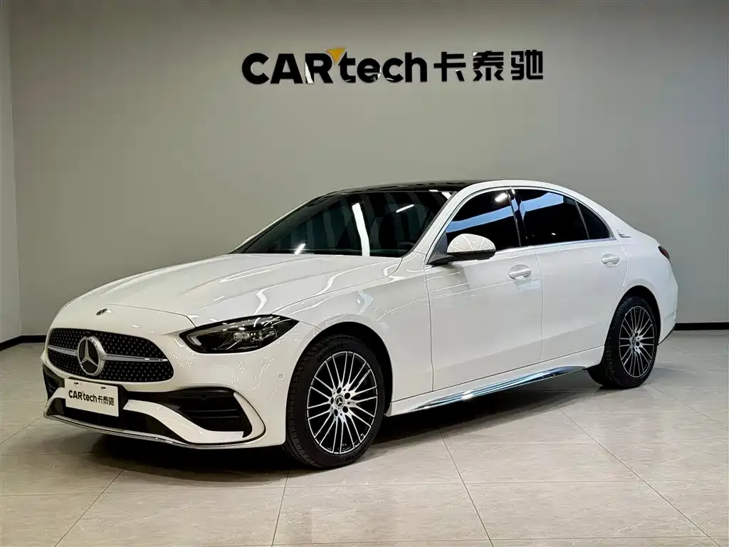 Mercedes-Benz C-Class — фото 1