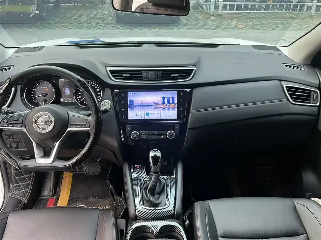 Nissan Qashqai — фото 10