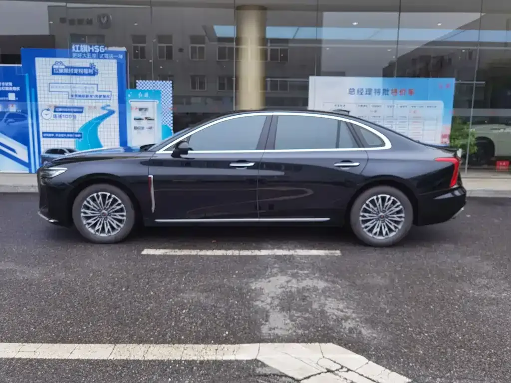 Hongqi H5 — фото 4