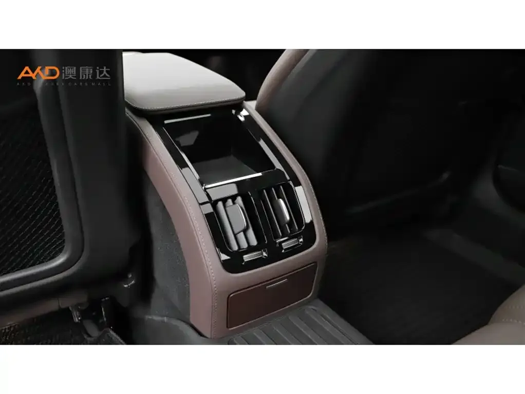 Volvo S90 2025 из CN, фото 6