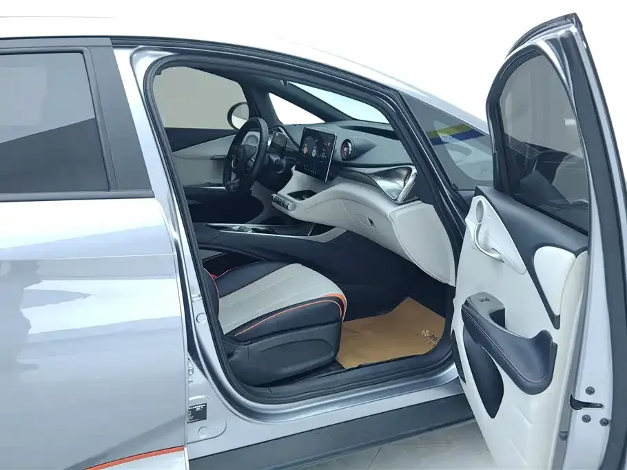 BYD Dolphin 2023 из CN, фото 6
