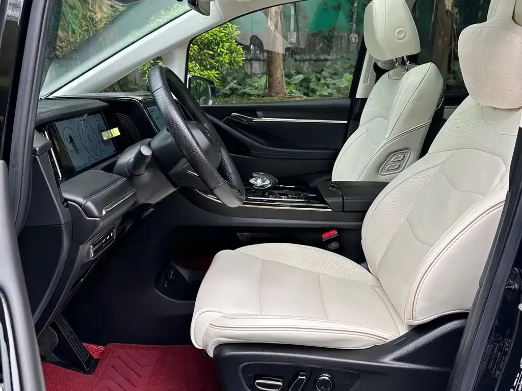 GAC Motor Trumpchi E9 — фото 4