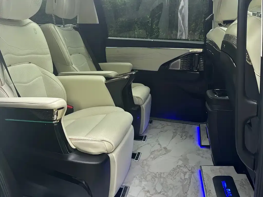 GAC Motor Trumpchi E9 — фото 2