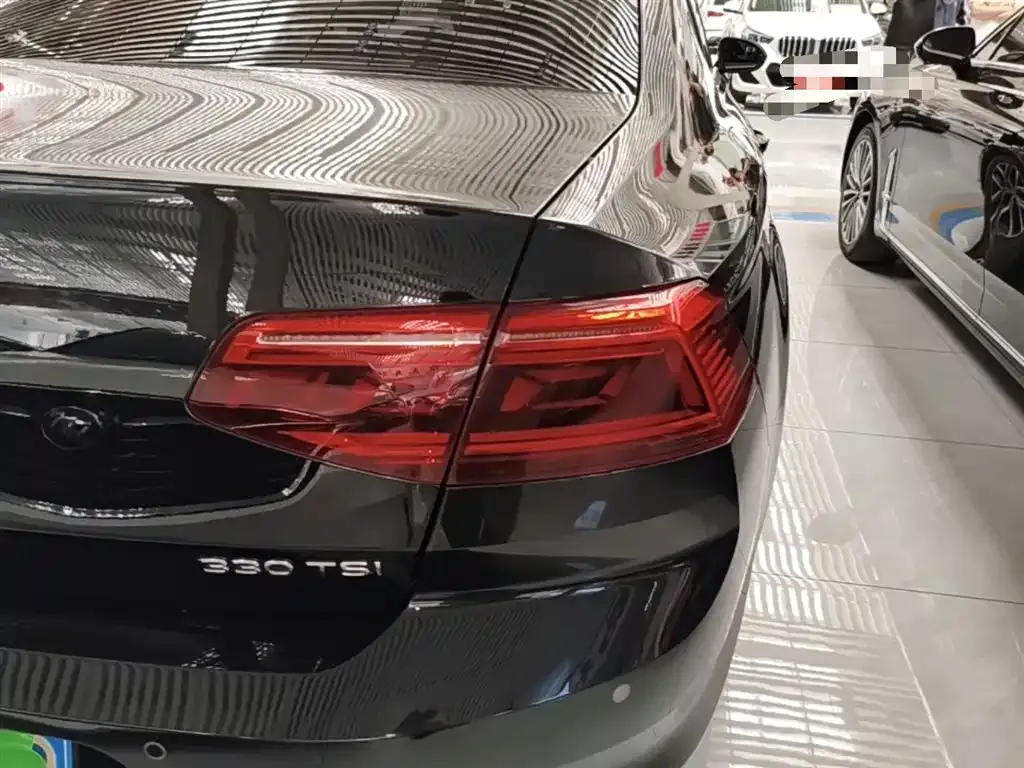 Volkswagen Magotan 2022 из CN, фото 6