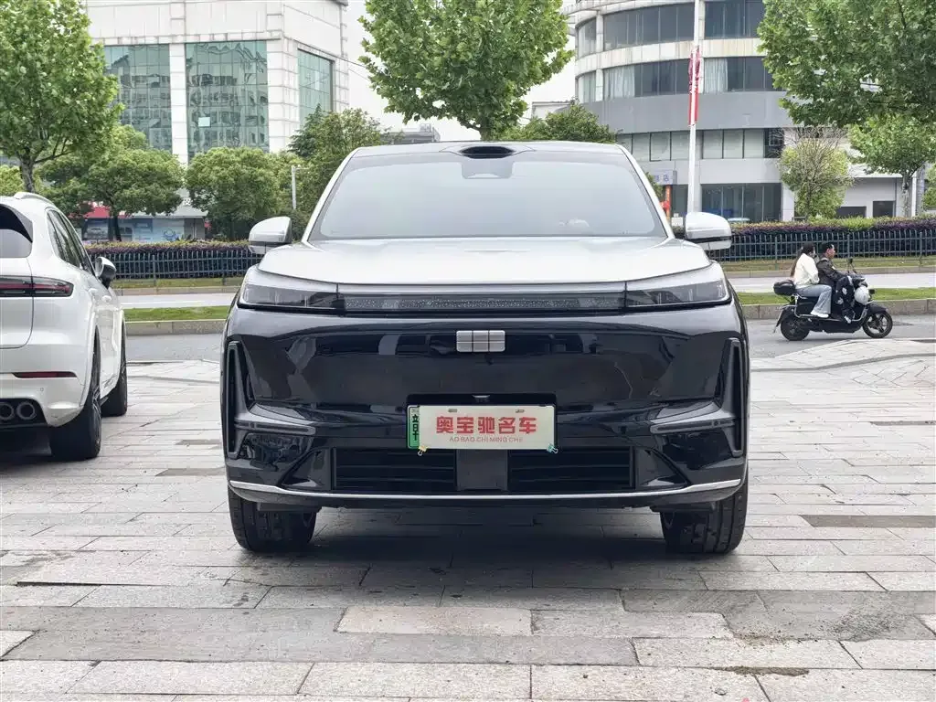 Geely Galaxy M9 2025 из CN, фото 5