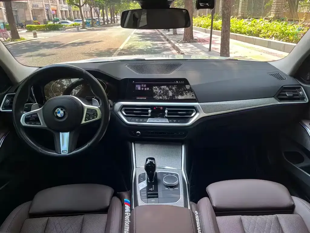 BMW 3 Series 2022 из CN, фото 3