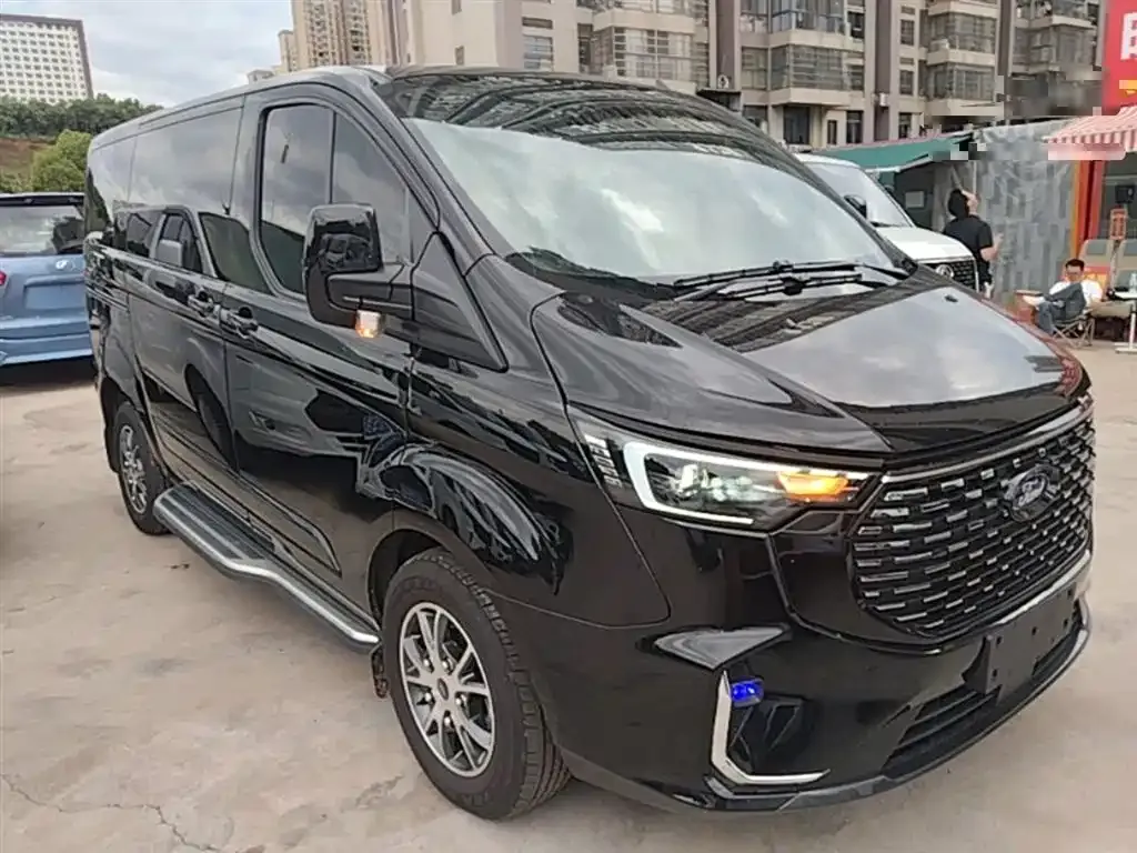 Ford Tourneo 2023 из CN, фото 9