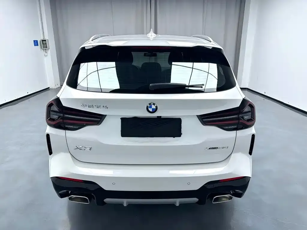 BMW X3 2023 из CN, фото 2
