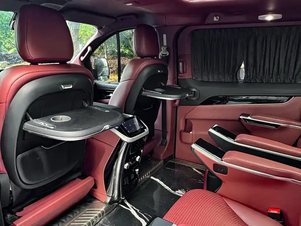 Ford Tourneo 2025 из CN, фото 9