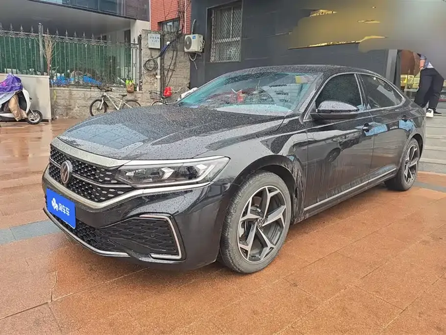 Volkswagen Passat 2023 из CN, фото 1