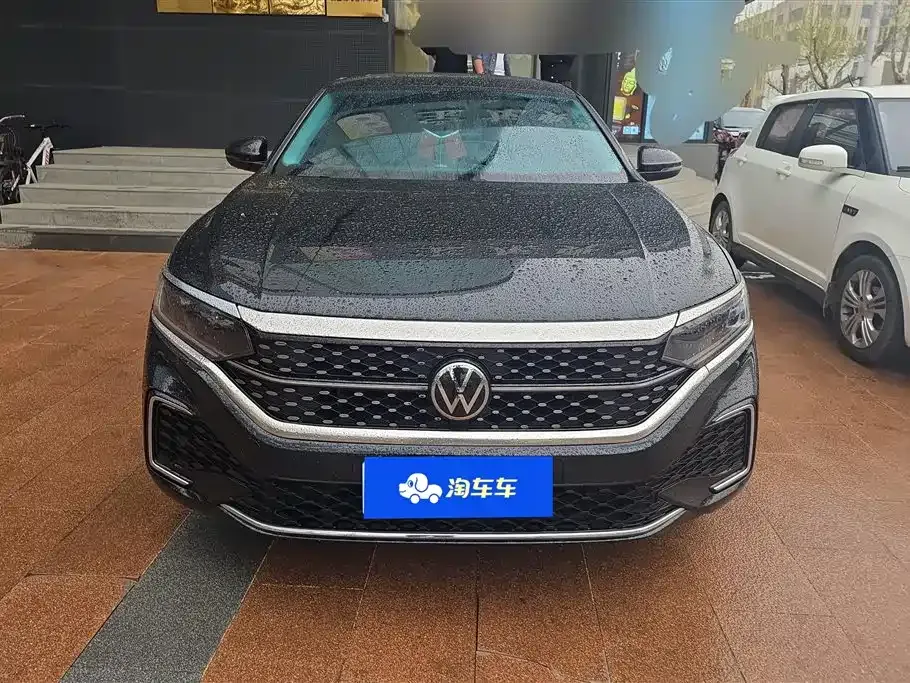 Volkswagen Passat 2023 из CN, фото 9