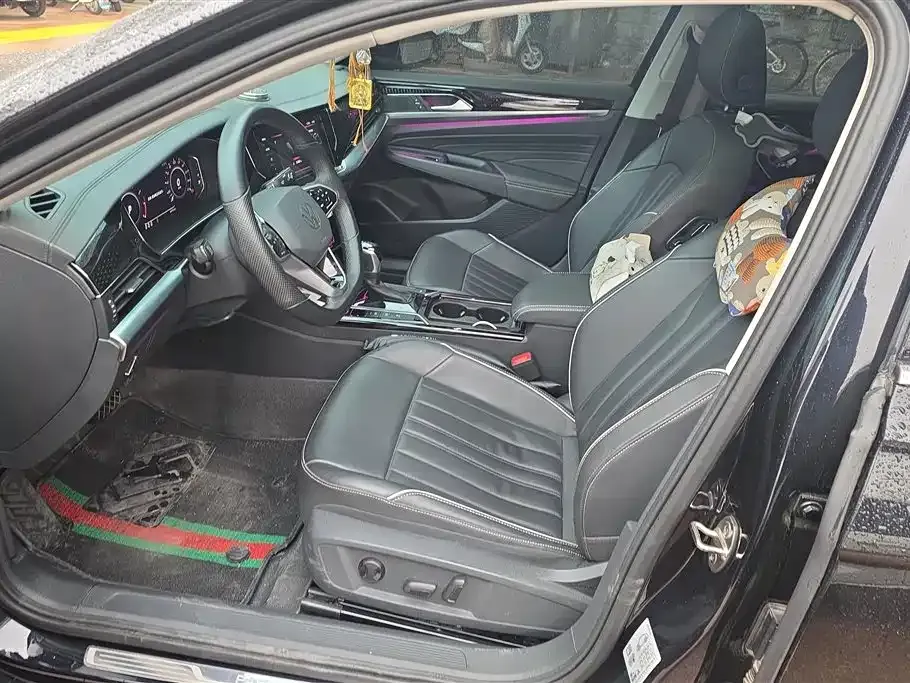 Volkswagen Passat 2023 из CN, фото 6